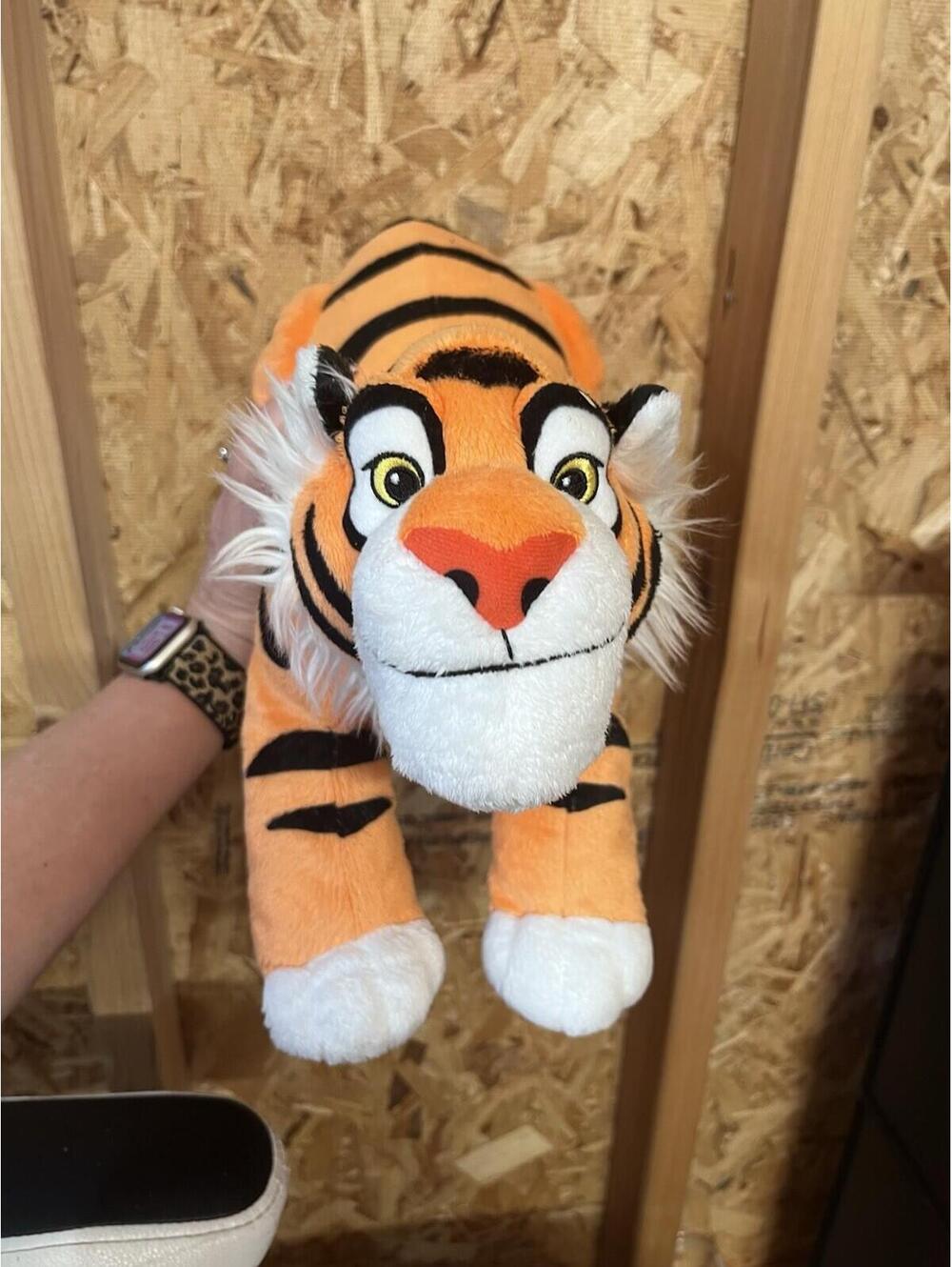 Disney Aladdin Jasmine's Pet Tiger Rajah 16" Plush - 11